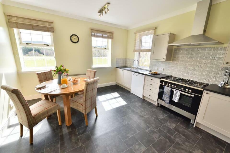 Knocklea Villa Alness Eksteriør bilde